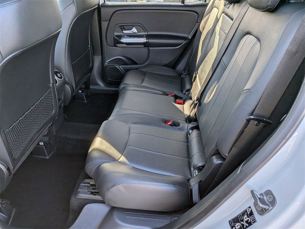 Used 2023 Mercedes-Benz GLB 250 image 31