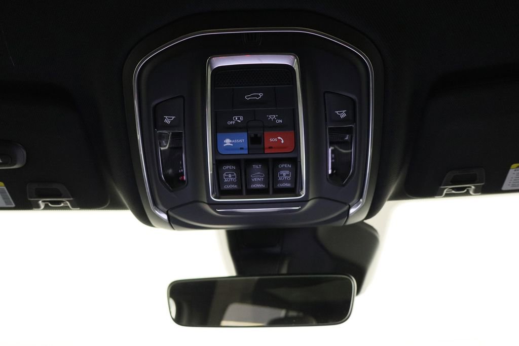 New 2026 Jeep Grand Cherokee Limited image 28