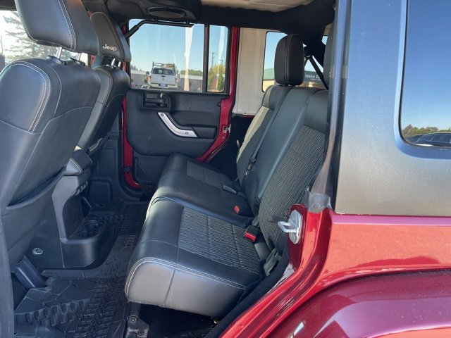 Used 2012 Jeep Wrangler Unlimited Sport image 6