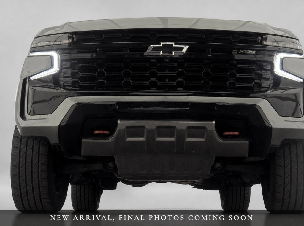 Used 2023 Chevrolet Tahoe Z71 w/ Luxury Package AWD/4WD image 8