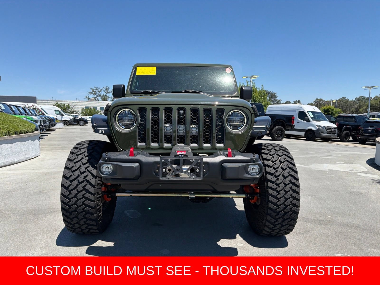 Used 2021 Jeep Gladiator Rubicon AWD/4WD image 2