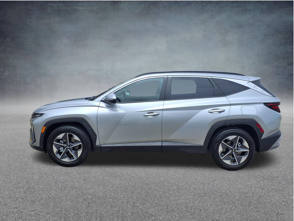 Used 2026 Hyundai Tucson SEL FWD image 13