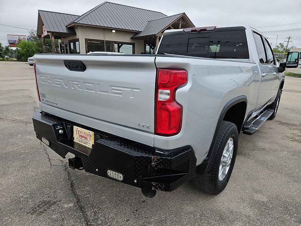 Used 2020 Chevrolet Silverado 2500 LTZ w/ LTZ Plus Package AWD/4WD image 7