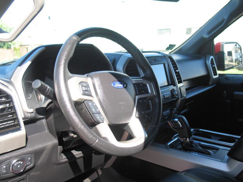 Used 2019 Ford F150 Lariat w/ Trailer Tow Package image 18