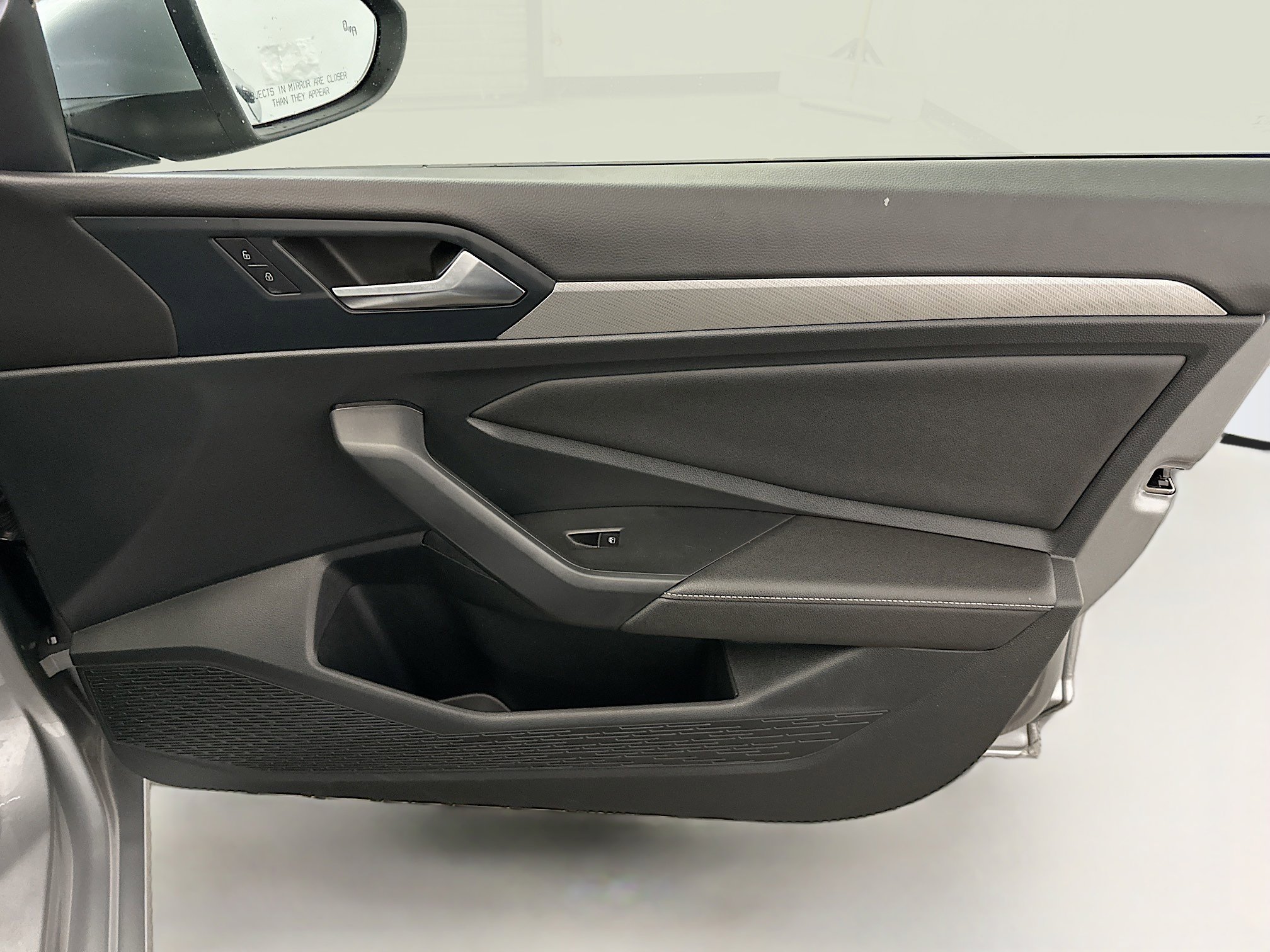 Used 2024 Volkswagen Jetta S image 32