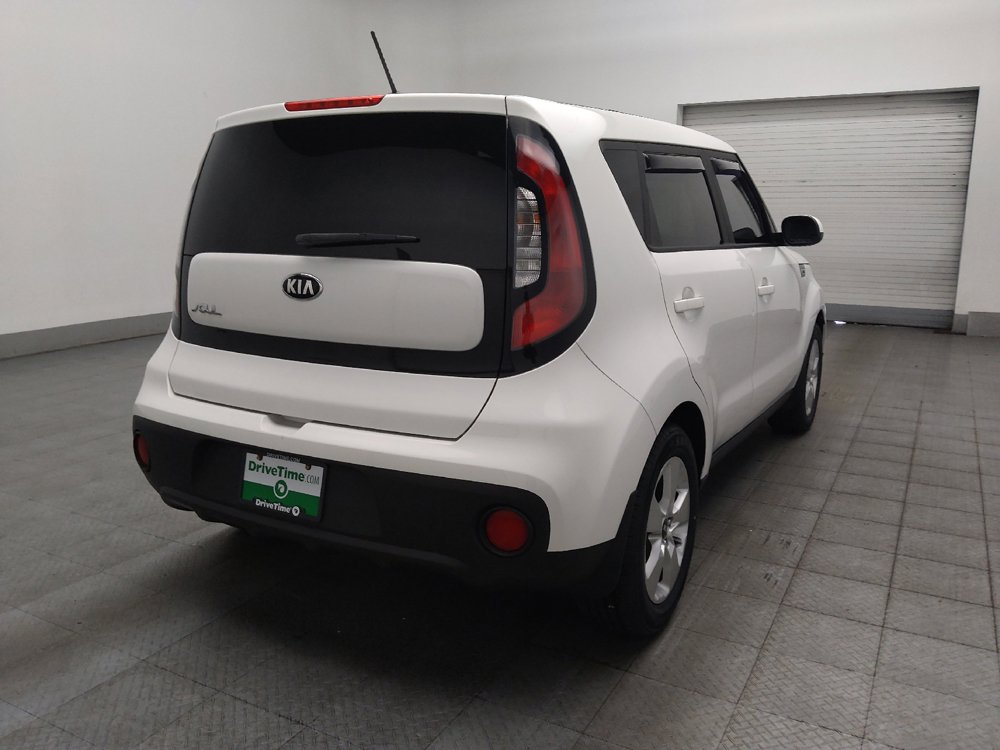 Used 2017 Kia Soul FWD image 9