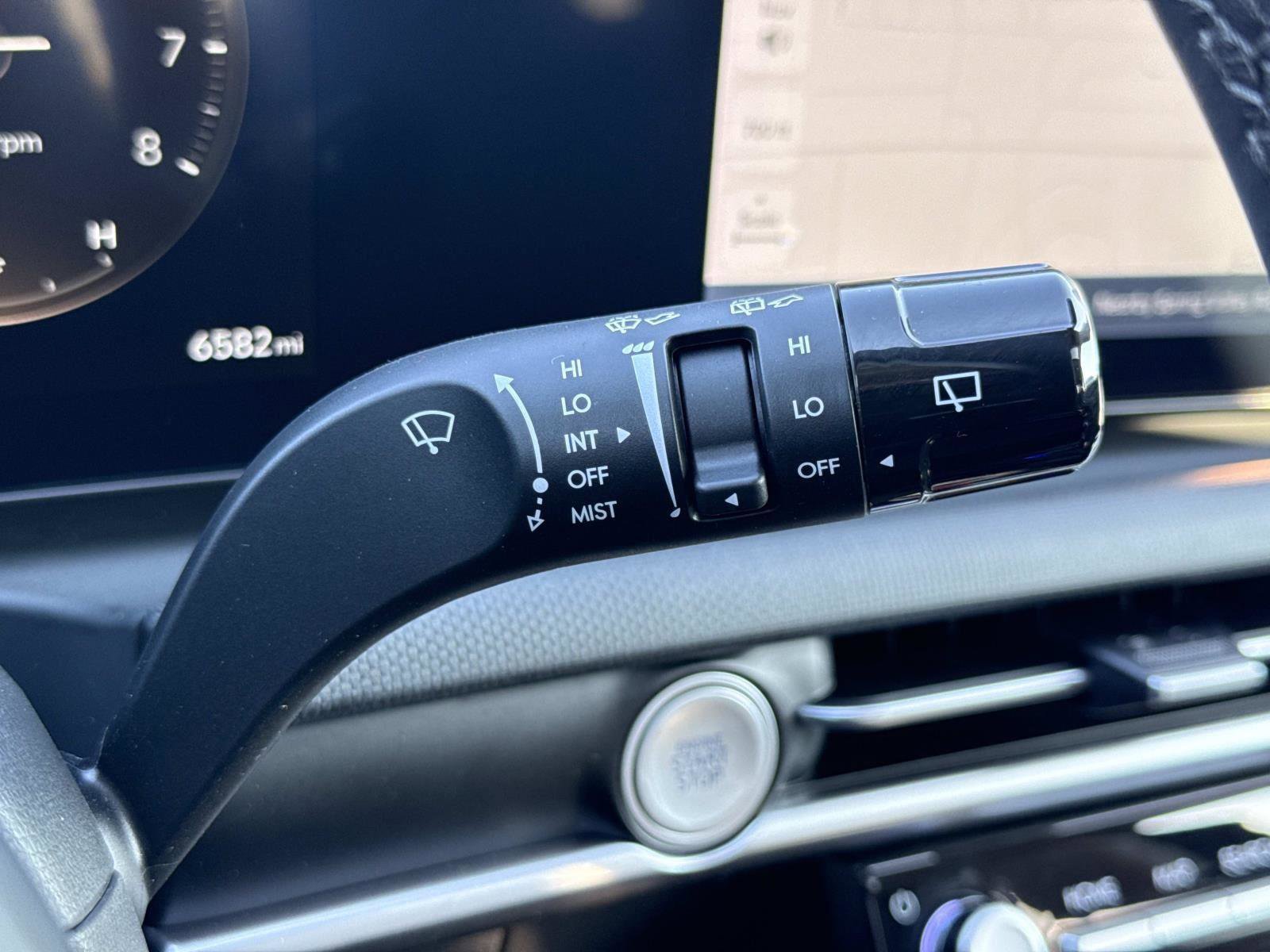 Used 2025 Hyundai Tucson SEL image 11