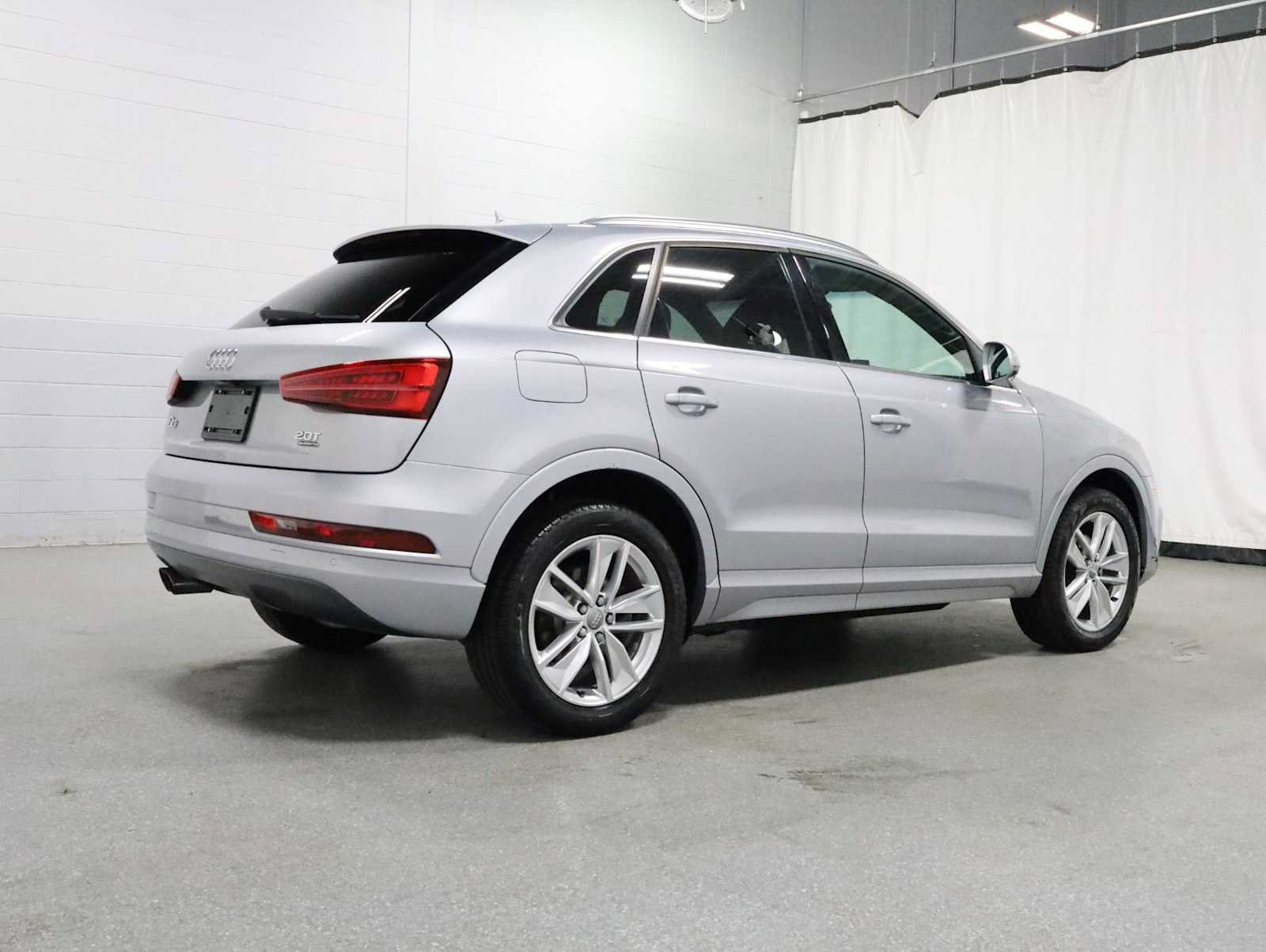 Used 2017 Audi Q3 2.0T Premium Plus AWD/4WD image 9