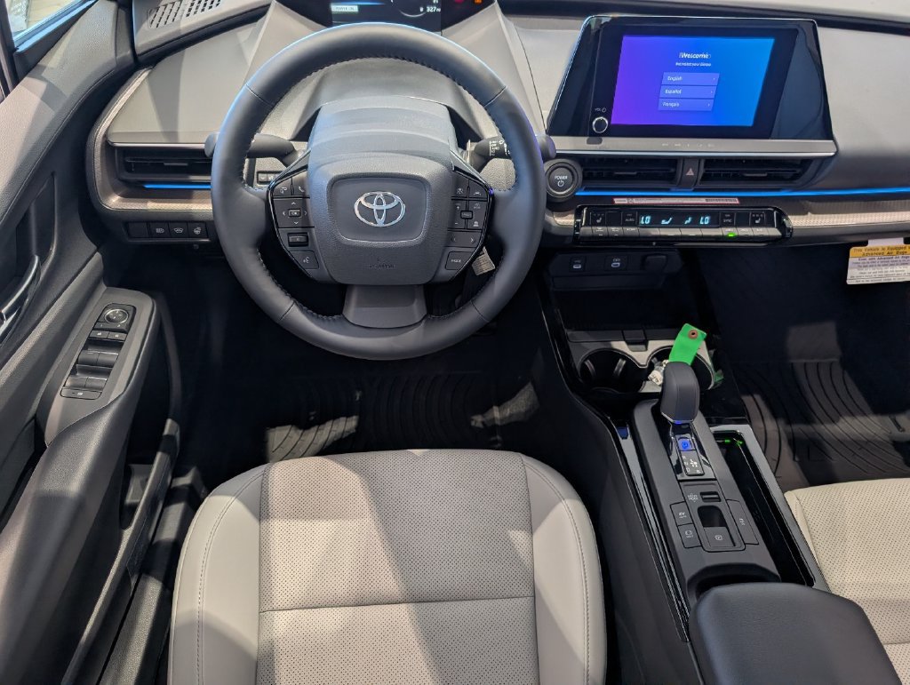 New 2027 Toyota Prius XLE FWD image 25