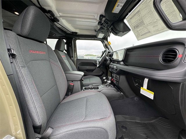 New 2025 Jeep Wrangler Unlimited Rubicon image 14