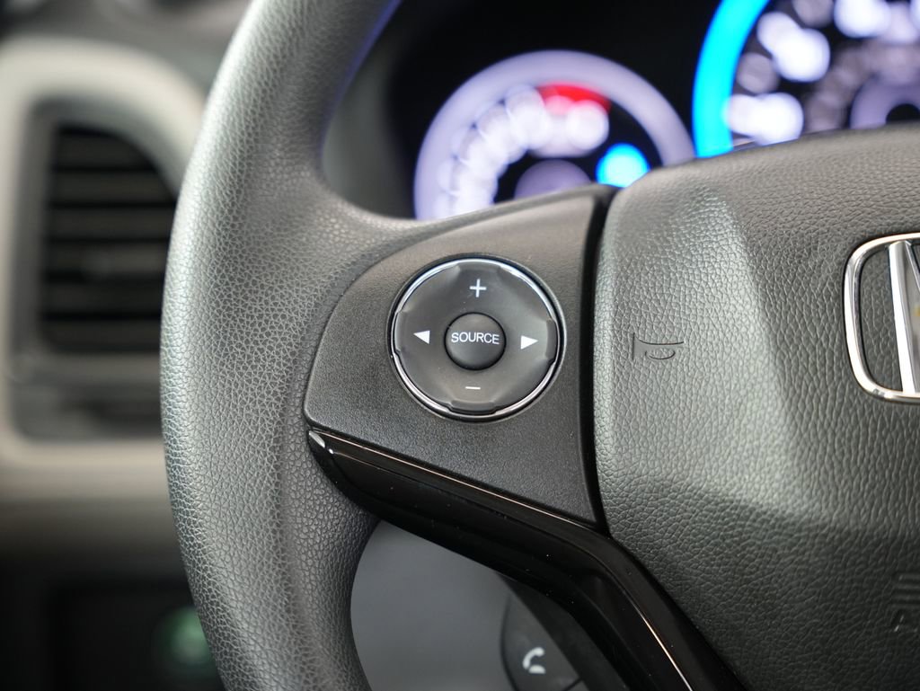 Used 2018 Honda HR-V LX image 13