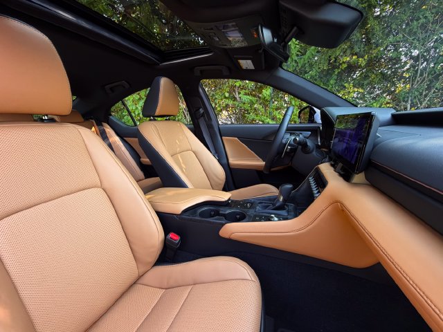 New 2026 Lexus IS 350 F Sport AWD/4WD image 28
