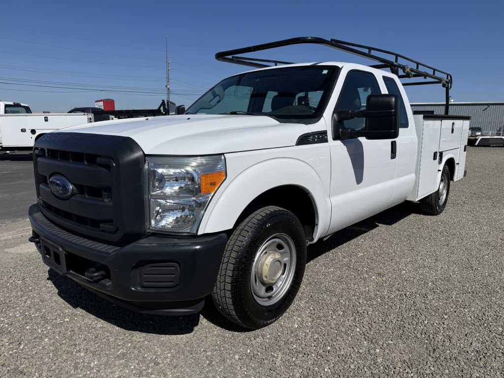 Used 2015 Ford F250 XL image 2
