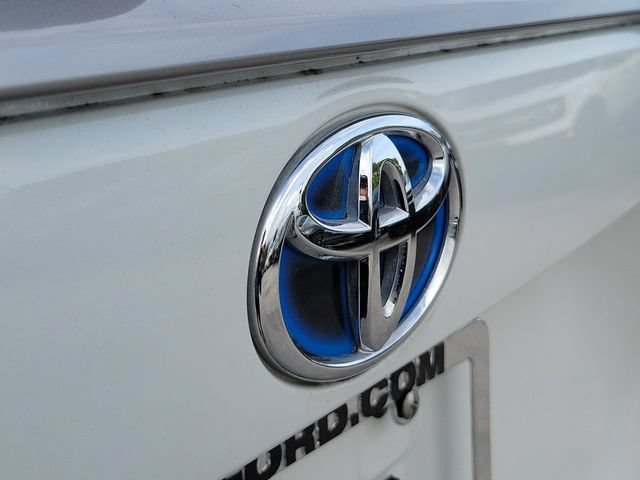 Used 2024 Toyota RAV4 XSE AWD/4WD image 5