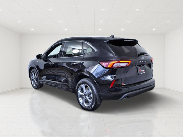 Certified 2023 Ford Escape ST-Line w/ Tech Pack #1 AWD/4WD image 5
