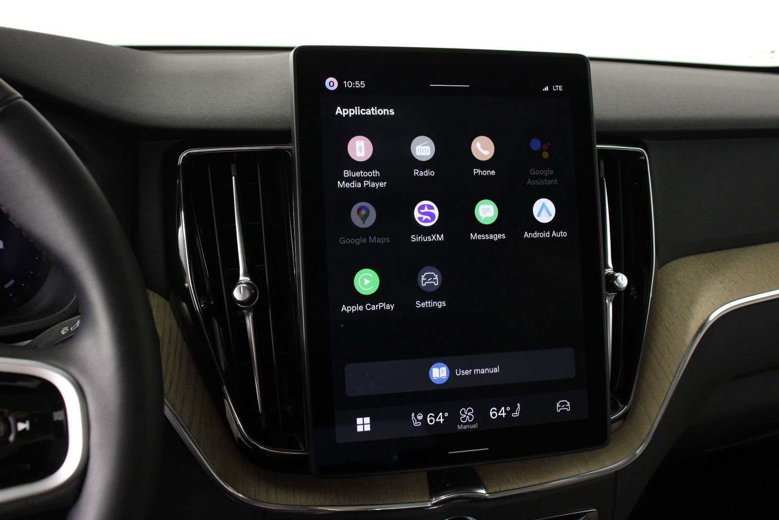 Certified 2026 Volvo XC60 B5 Plus w/ Protection Package Premier AWD/4WD image 9