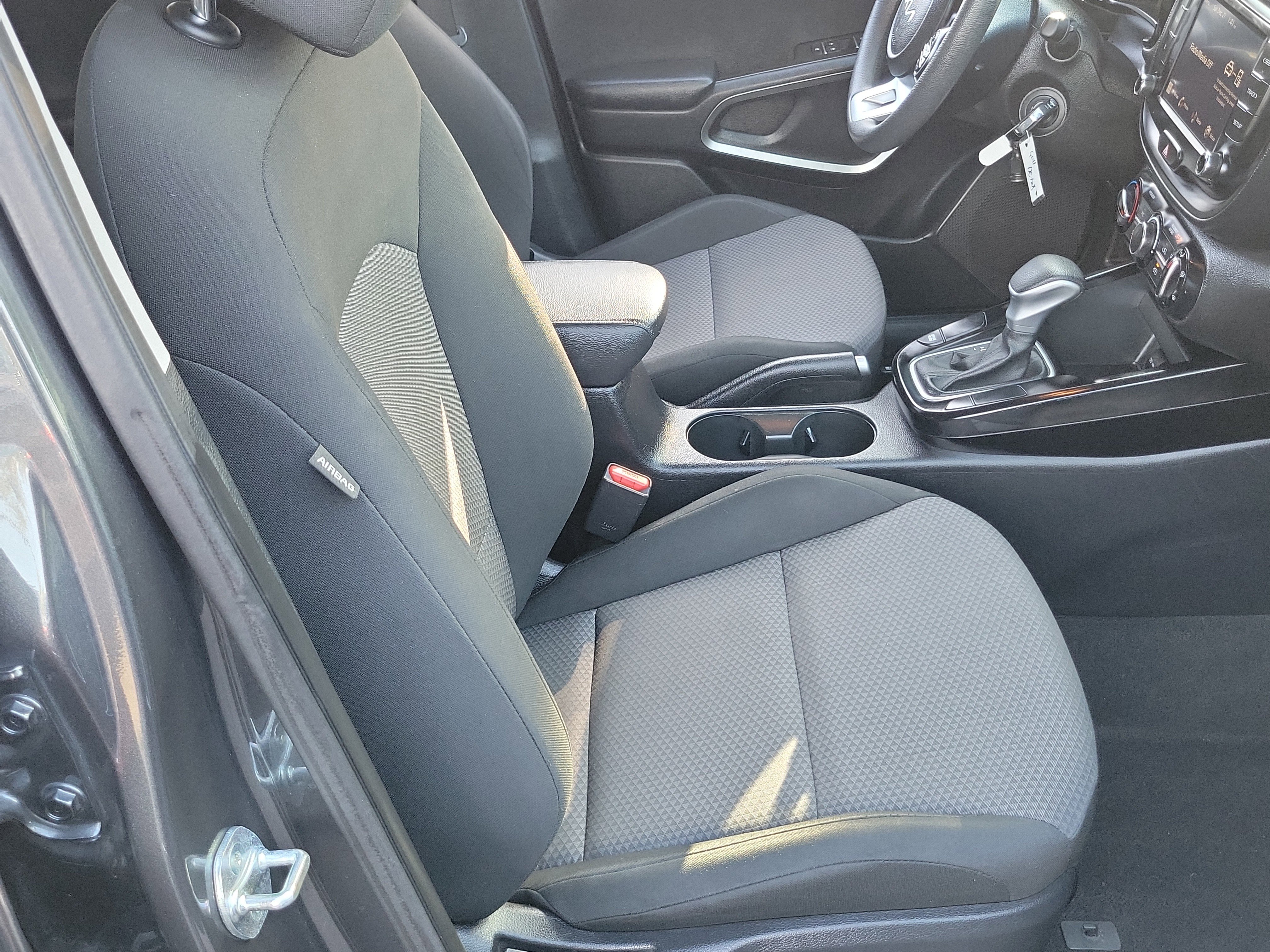 Used 2024 Kia Soul LX w/ Option Group 015 image 17