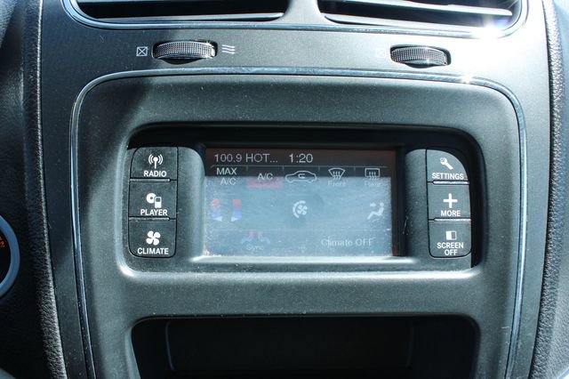 Used 2014 Dodge Journey SXT FWD image 19