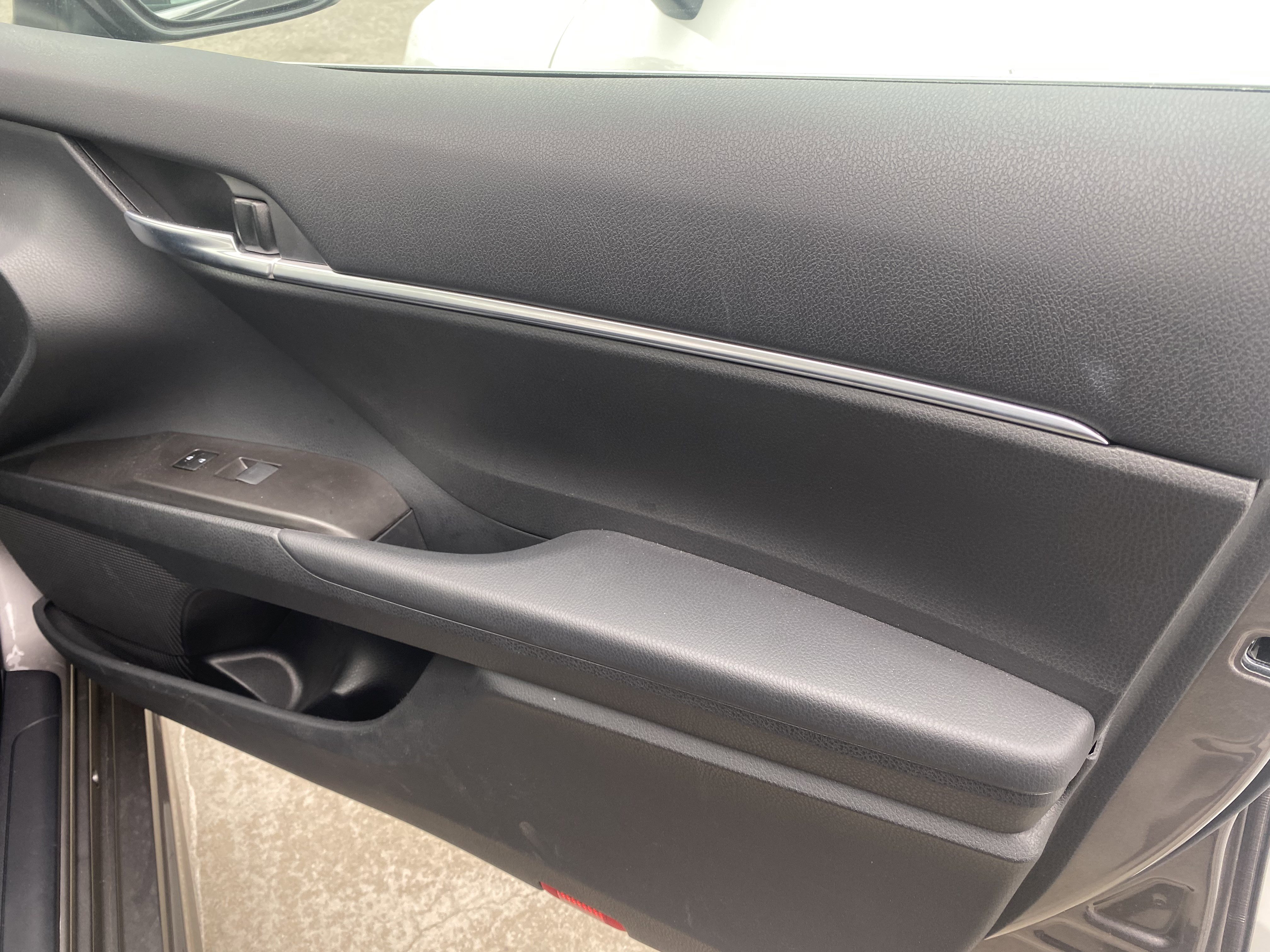 Used 2024 Toyota Camry SE FWD image 22