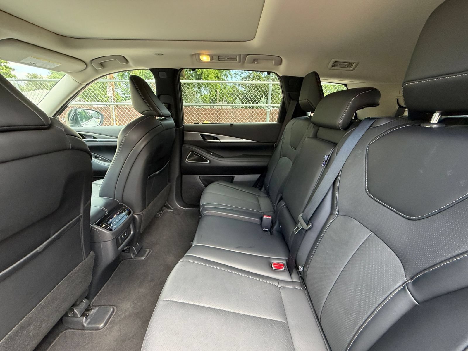 Used 2026 INFINITI QX60 Luxe AWD/4WD image 27