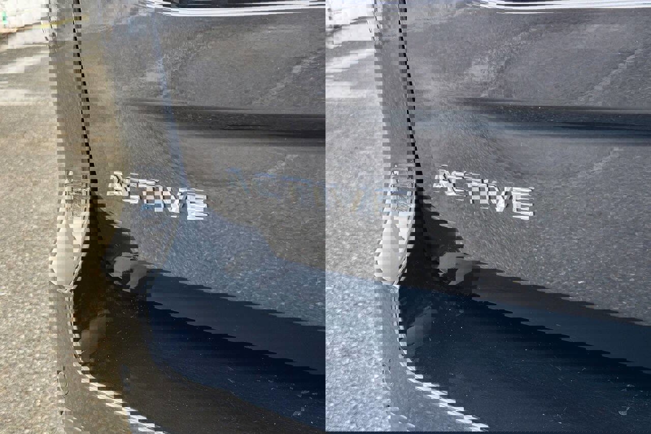 Used 2025 Ford Expedition Max Active image 18