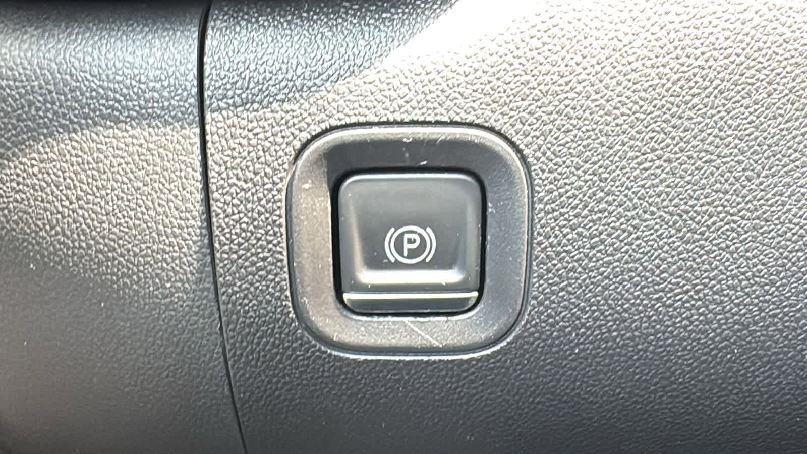 Certified 2021 GMC Sierra 1500 AT4 AWD/4WD image 14