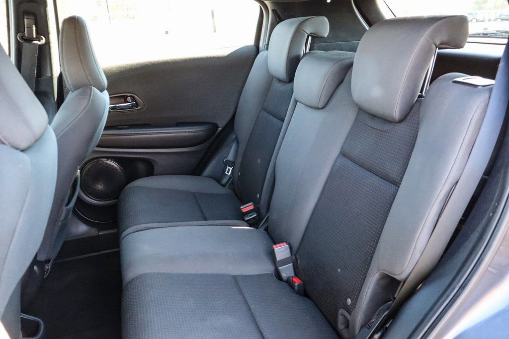 Used 2020 Honda HR-V Sport image 26