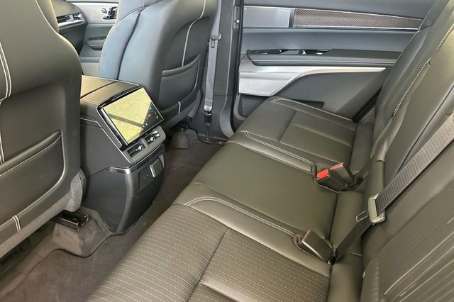 New 2026 Cadillac Vistiq Luxury image 12