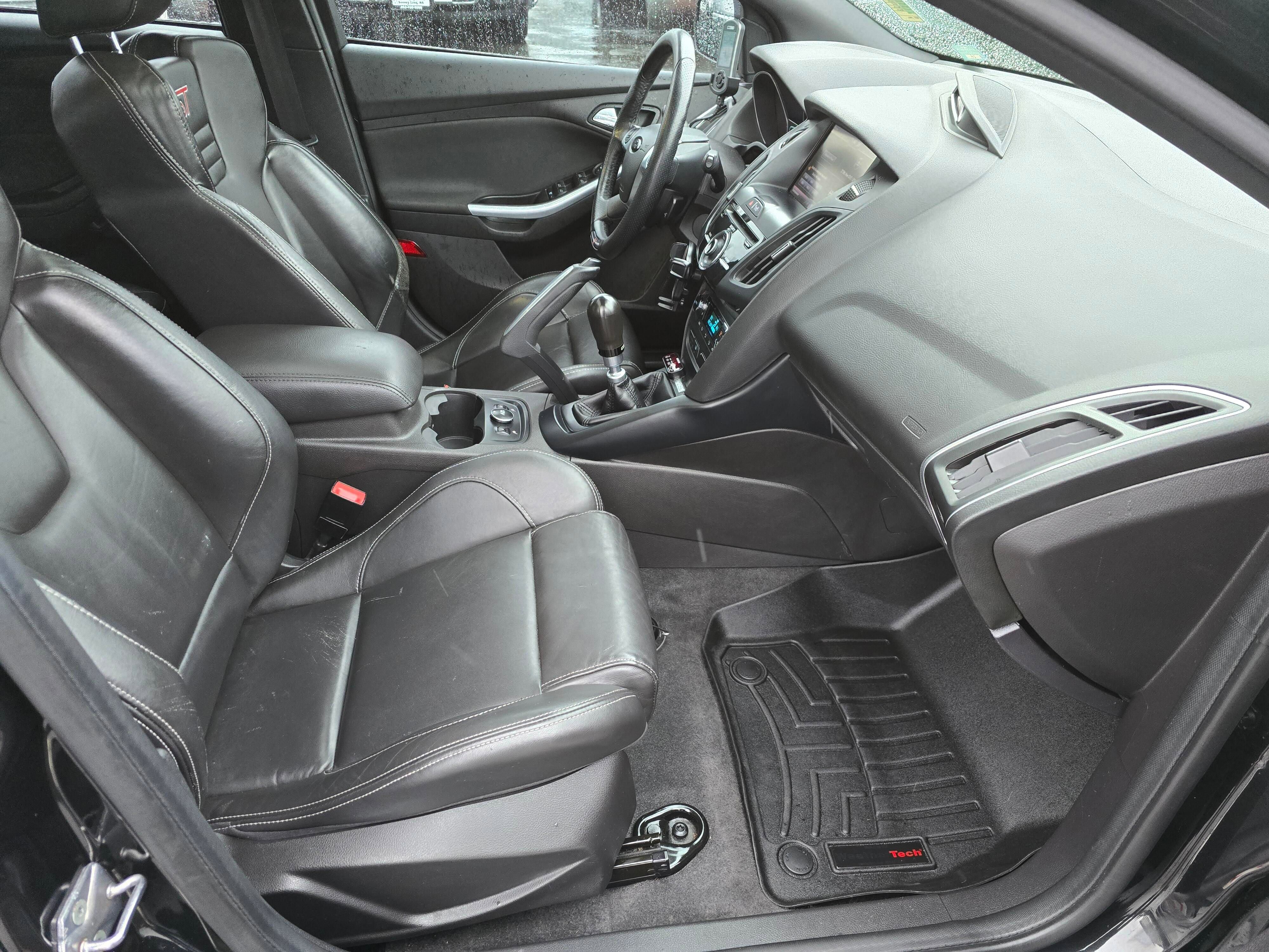 Used 2013 Ford Focus ST image 31