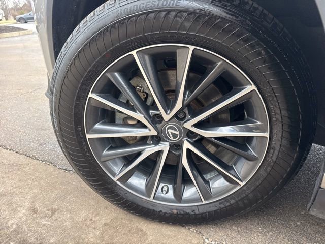 Used 2022 Lexus NX 350h AWD image 11