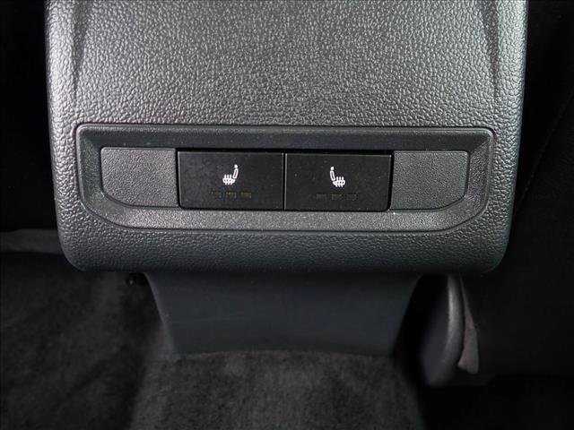 Used 2023 Volkswagen Jetta SEL FWD image 9