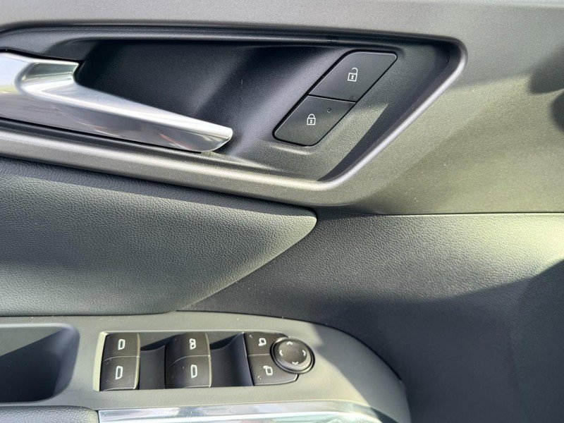 New 2026 Chevrolet Traverse LT w/ Sun and Wheel Package image 12