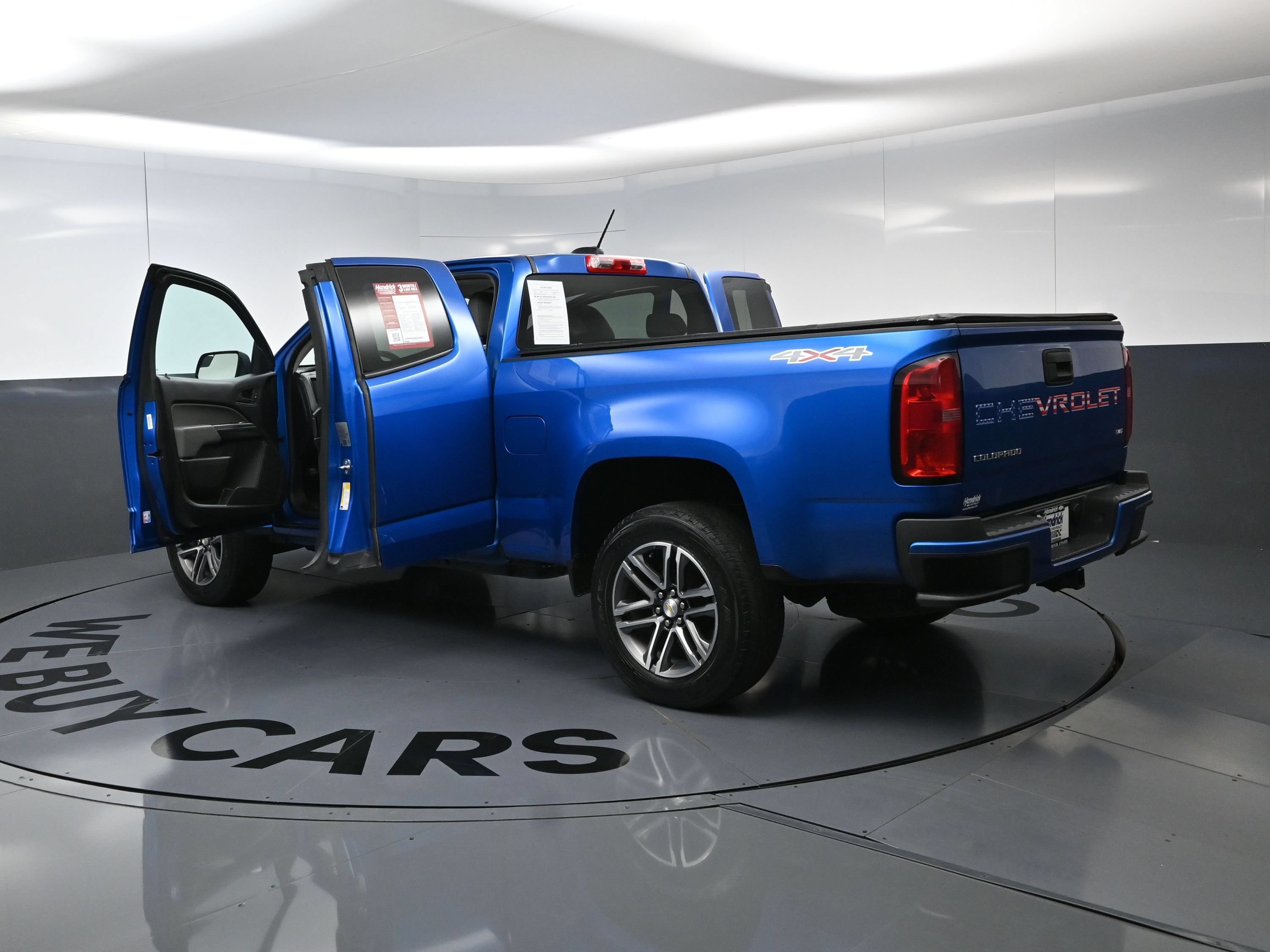 Used 2021 Chevrolet Colorado W/T w/ Custom Special Edition AWD/4WD image 29
