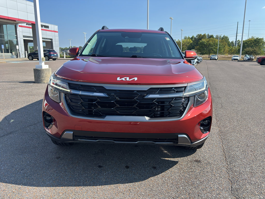 Used 2024 Kia Seltos X-Line image 8