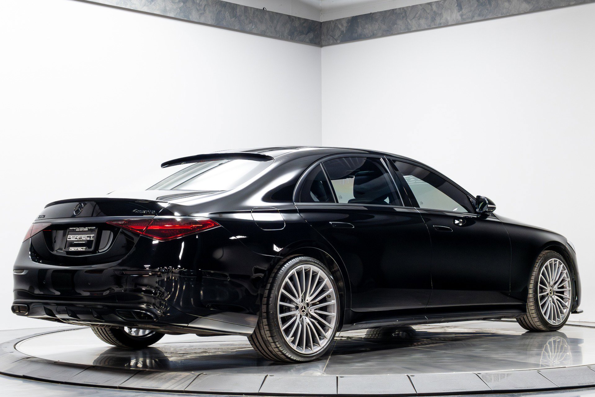 Used 2023 Mercedes-Benz S 580 4MATIC Sedan image 15