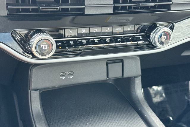 Used 2024 Honda Prologue Touring image 24