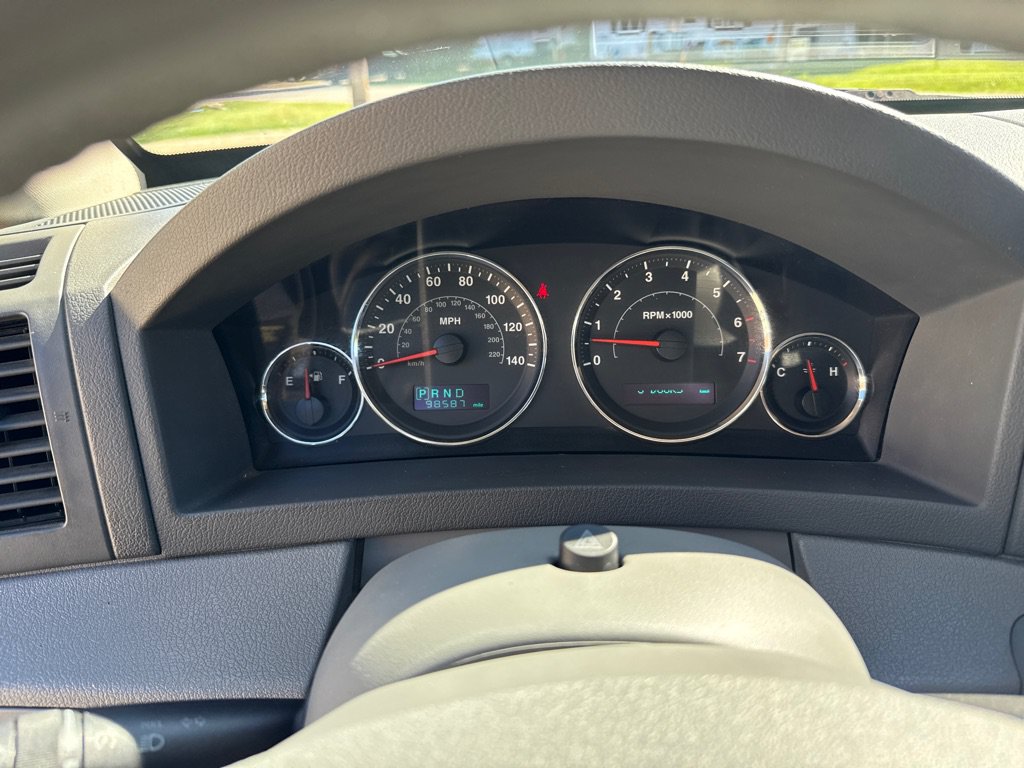 Used 2007 Jeep Grand Cherokee Laredo AWD/4WD image 16