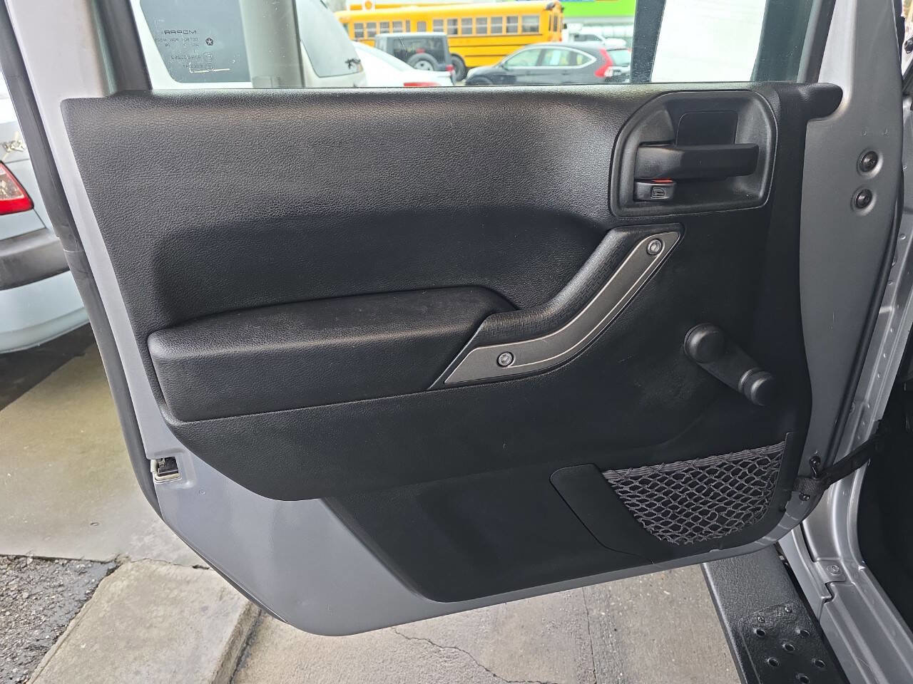 Used 2018 Jeep Wrangler Sport image 15