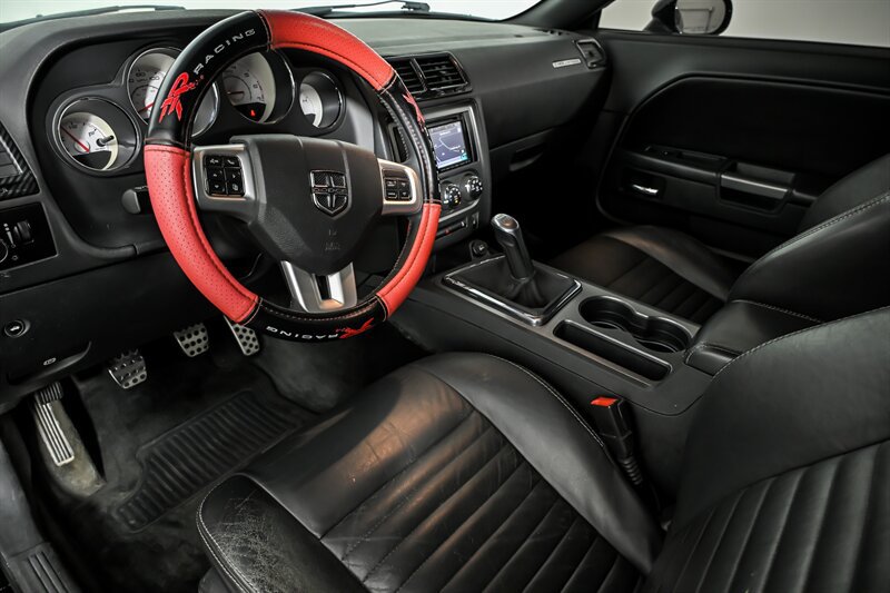 Used 2013 Dodge Challenger R/T Plus RWD image 14
