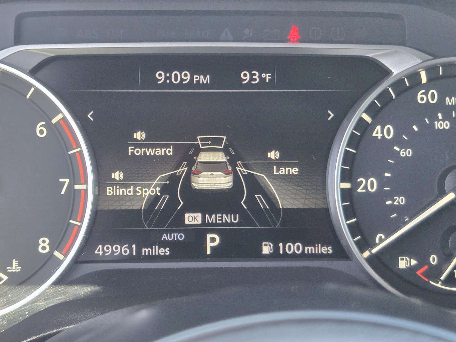 Used 2024 Nissan Rogue S AWD/4WD image 19