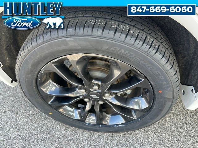 Used 2022 Dodge Durango R/T w/ Blacktop Package image 9