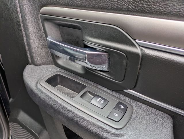 Used 2024 RAM 1500 Classic Warlock image 31