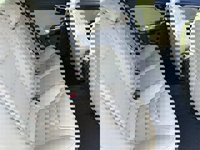 Used 2016 Volvo S60 T5 Premier image 14