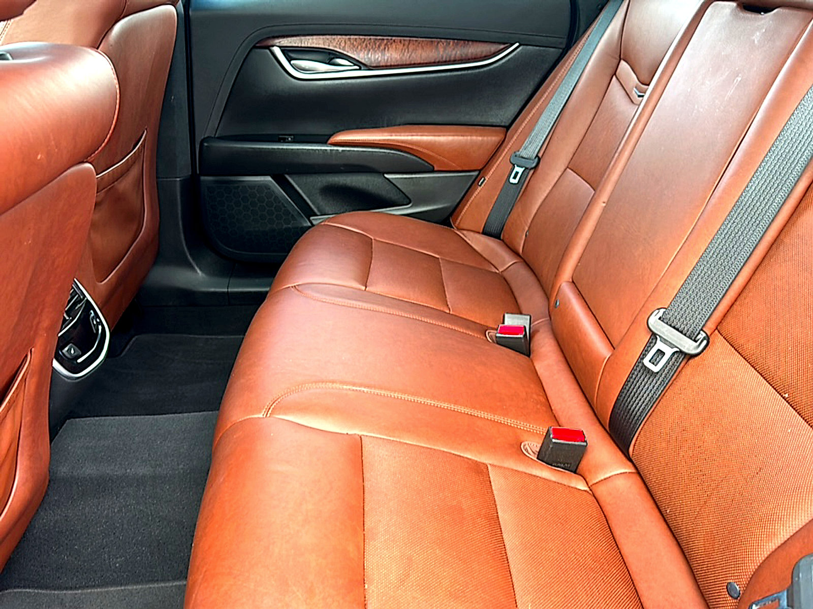 Used 2018 Cadillac XTS Luxury image 19