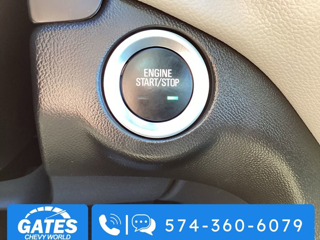 Used 2022 Chevrolet Equinox LS w/ LS Convenience Package image 16