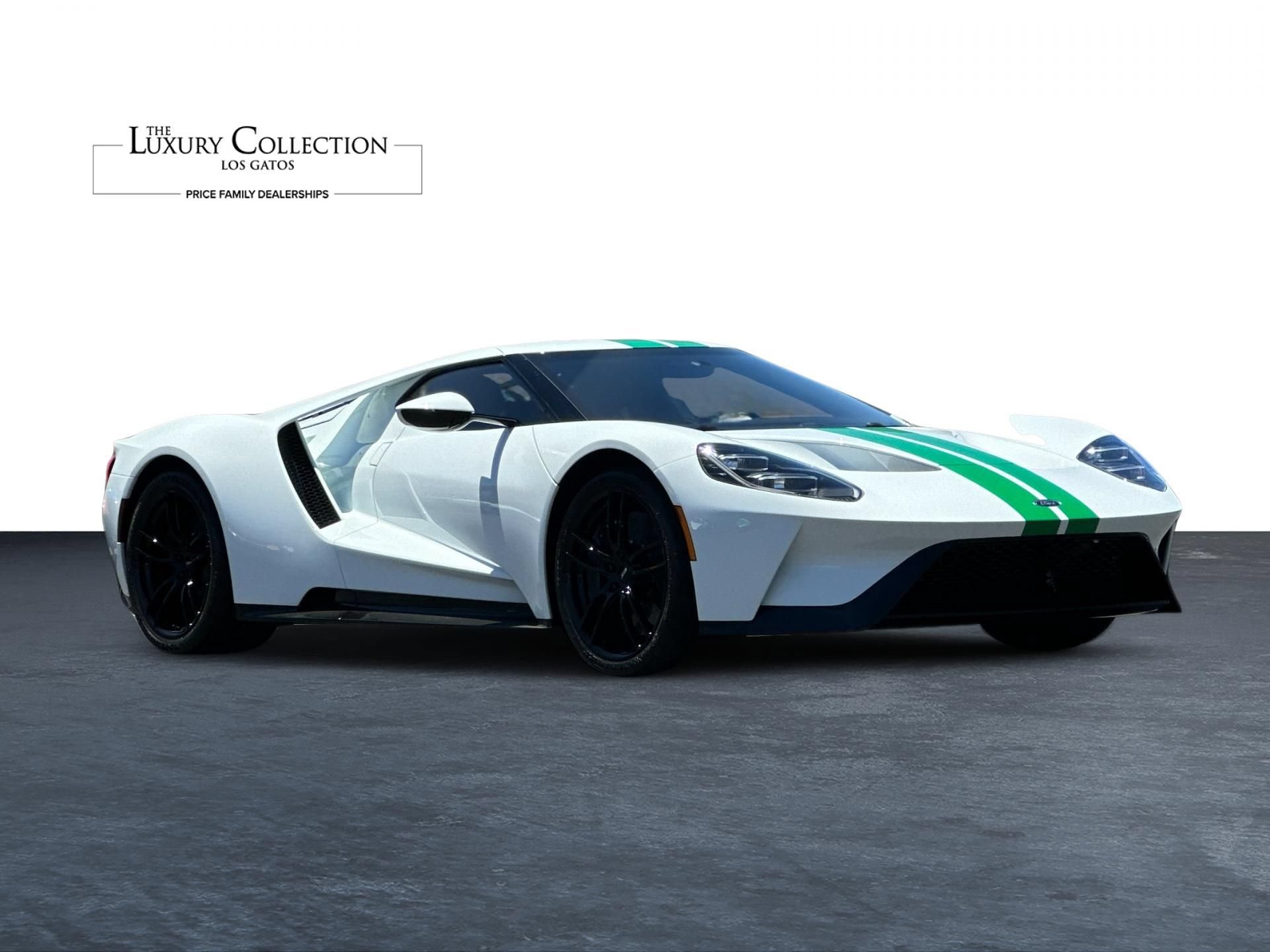 Used 2022 Ford GT RWD image 1