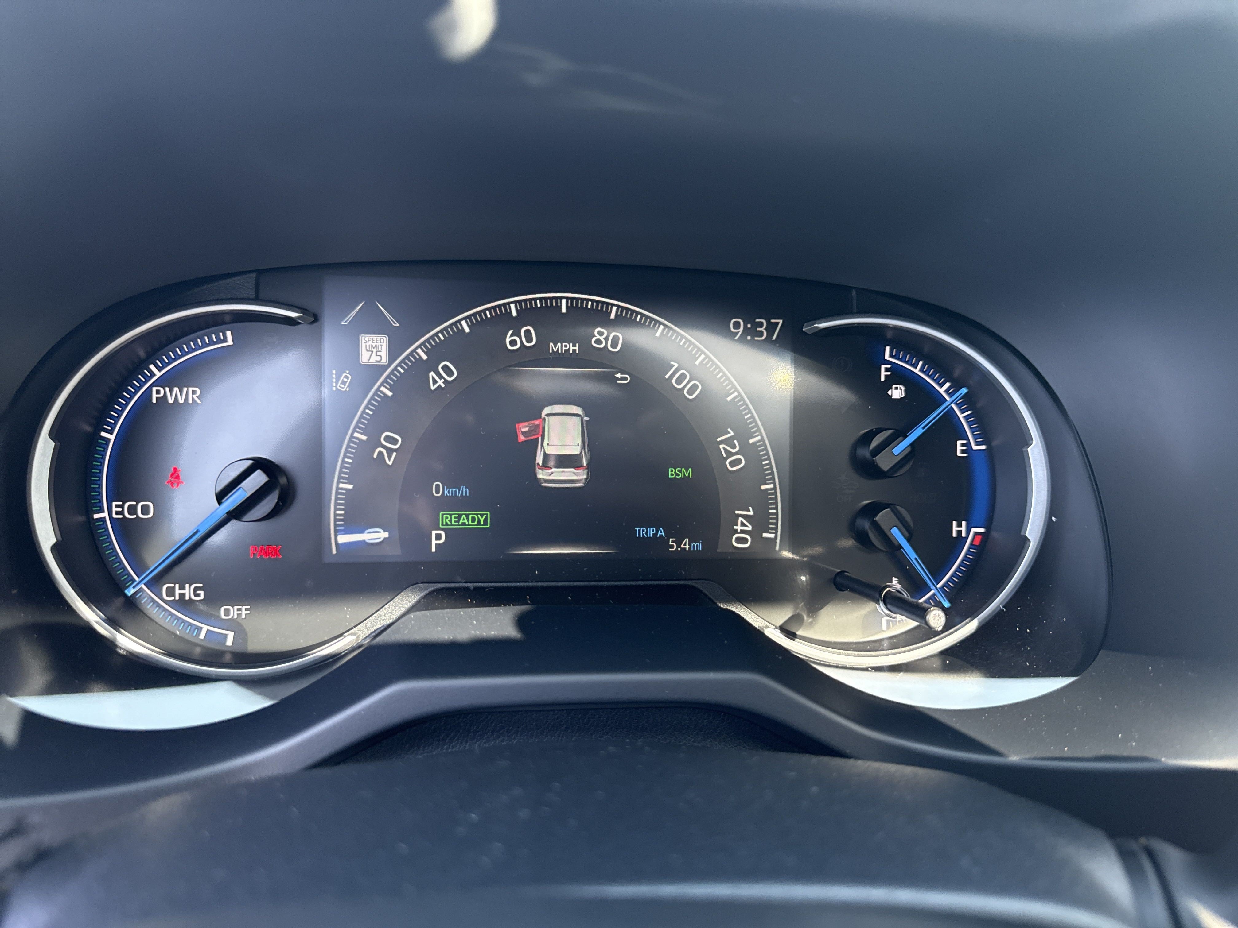 New 2025 Toyota RAV4 XLE Premium w/ Weather Package AWD/4WD image 19