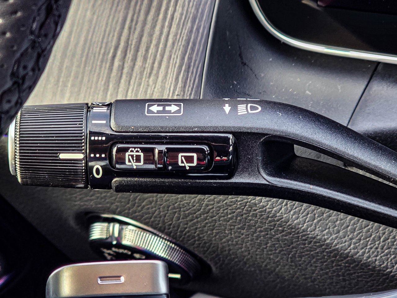 New 2026 Mercedes-Benz GLC 300 4MATIC image 25