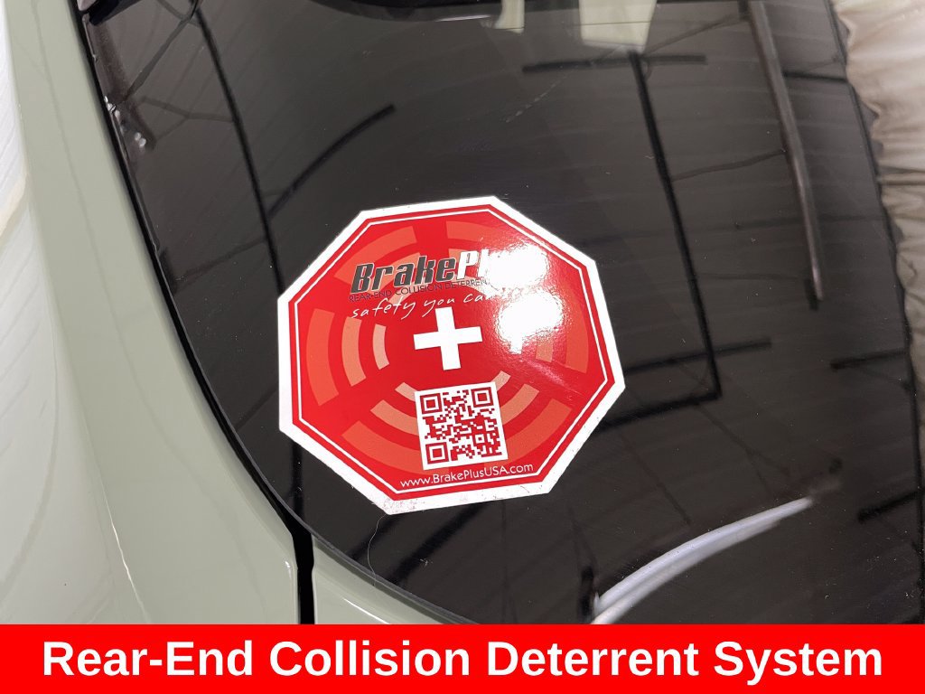 Certified 2024 Chevrolet Trax RS w/ Driver Confidence Package FWD image 9