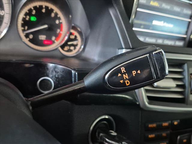Used 2010 Mercedes-Benz E 350 Sedan image 12